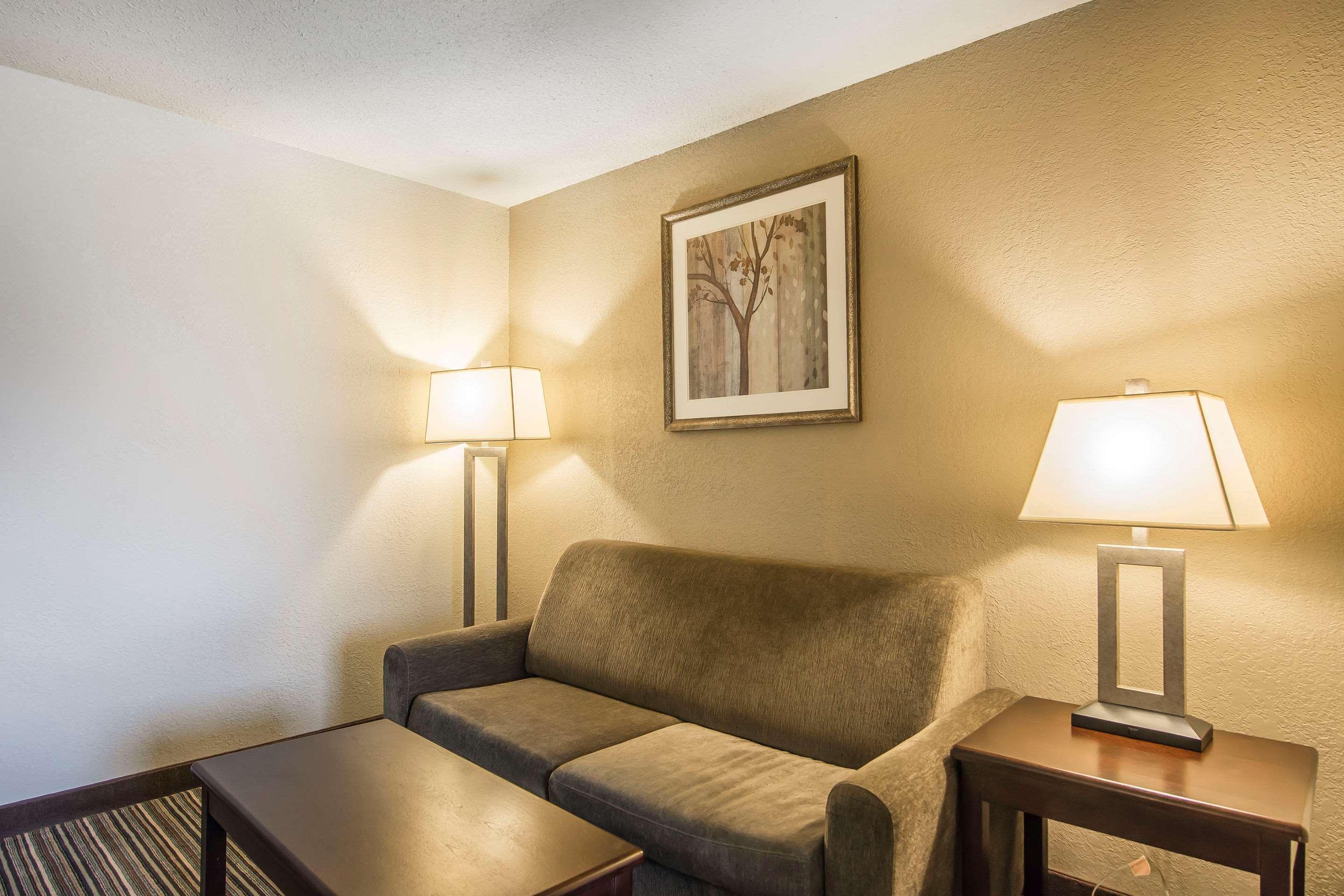 Quality Inn & Suites Yorkton Eksteriør billede