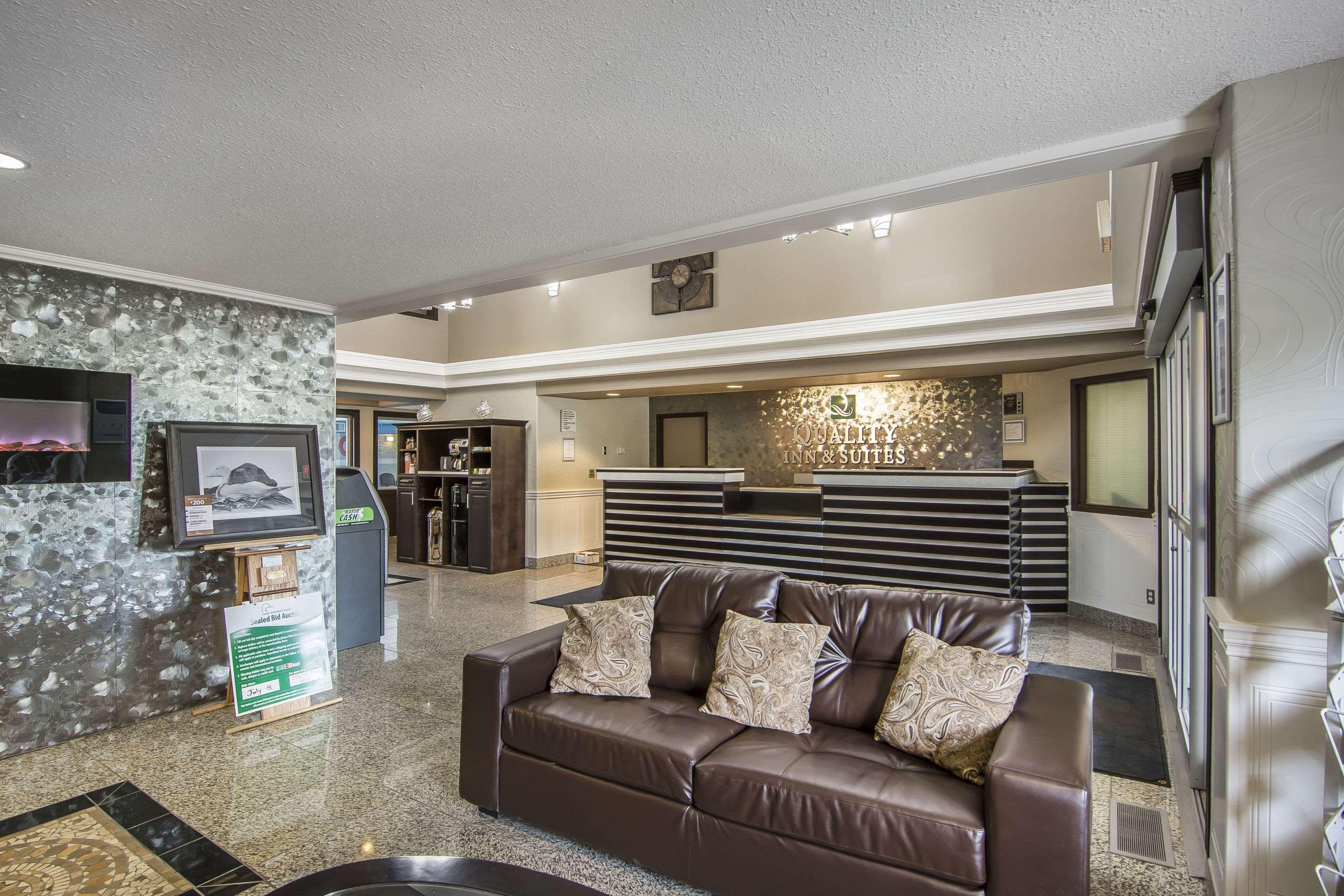 Quality Inn & Suites Yorkton Eksteriør billede
