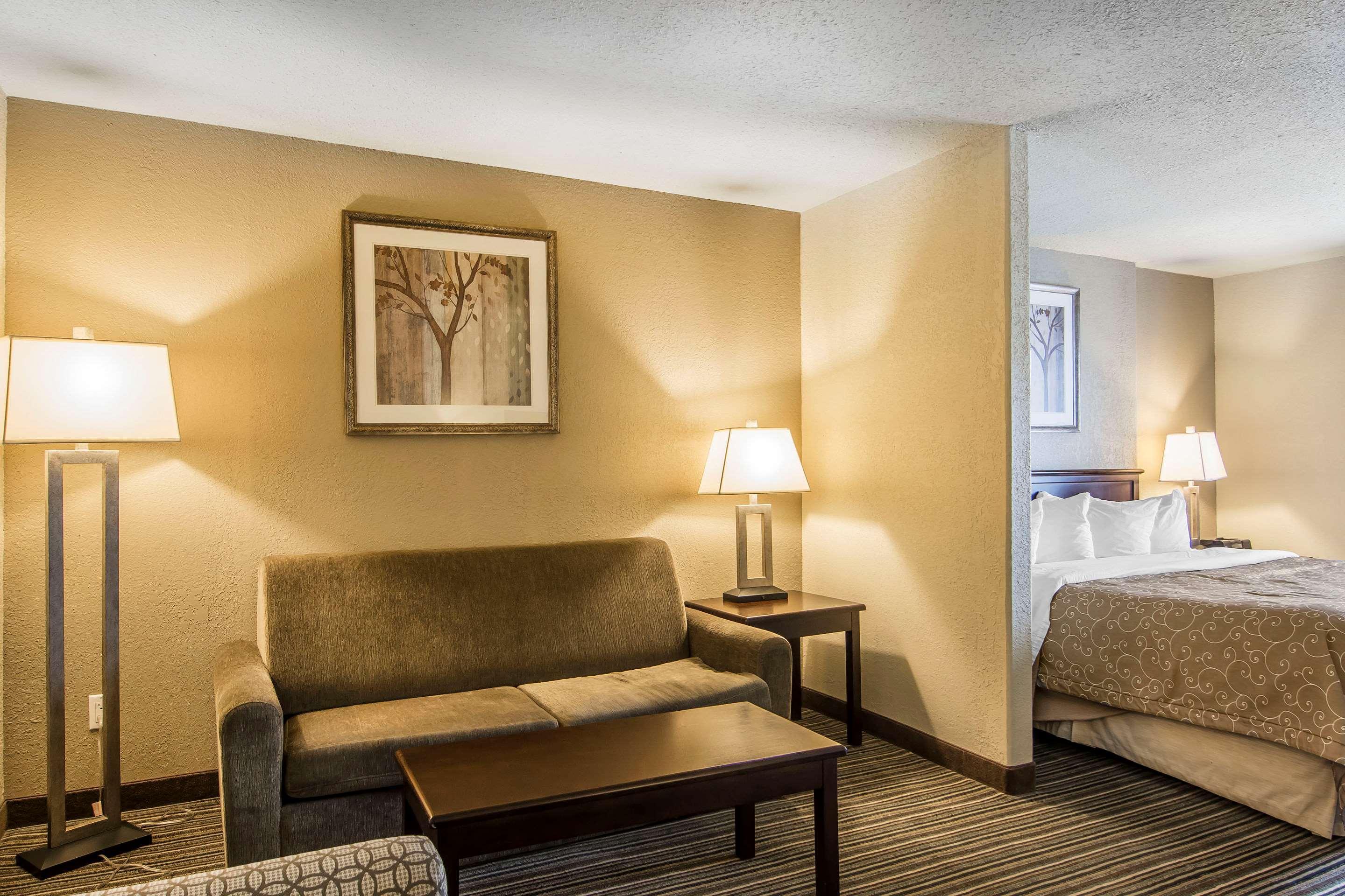 Quality Inn & Suites Yorkton Eksteriør billede