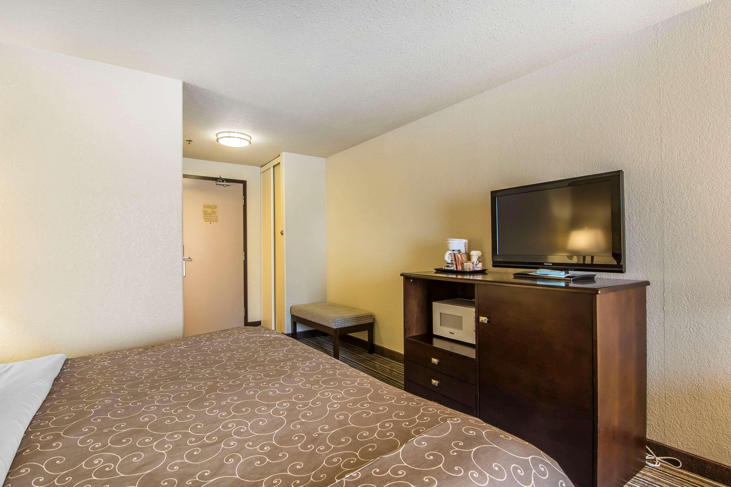 Quality Inn & Suites Yorkton Eksteriør billede