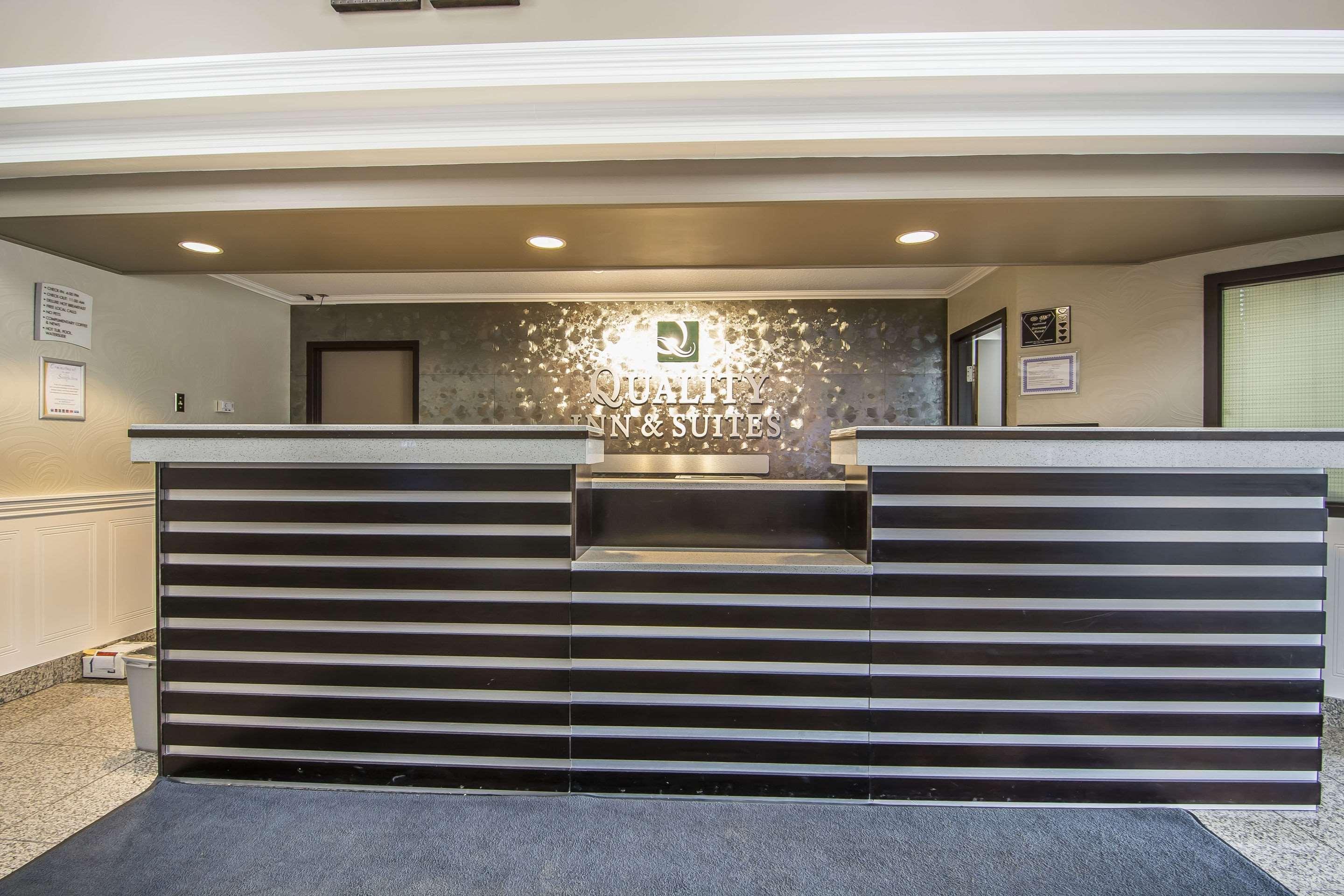 Quality Inn & Suites Yorkton Eksteriør billede
