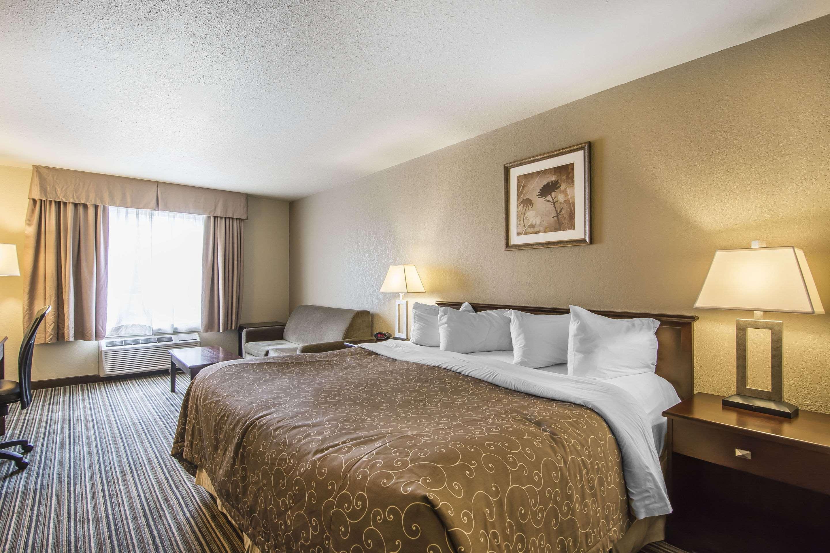 Quality Inn & Suites Yorkton Eksteriør billede