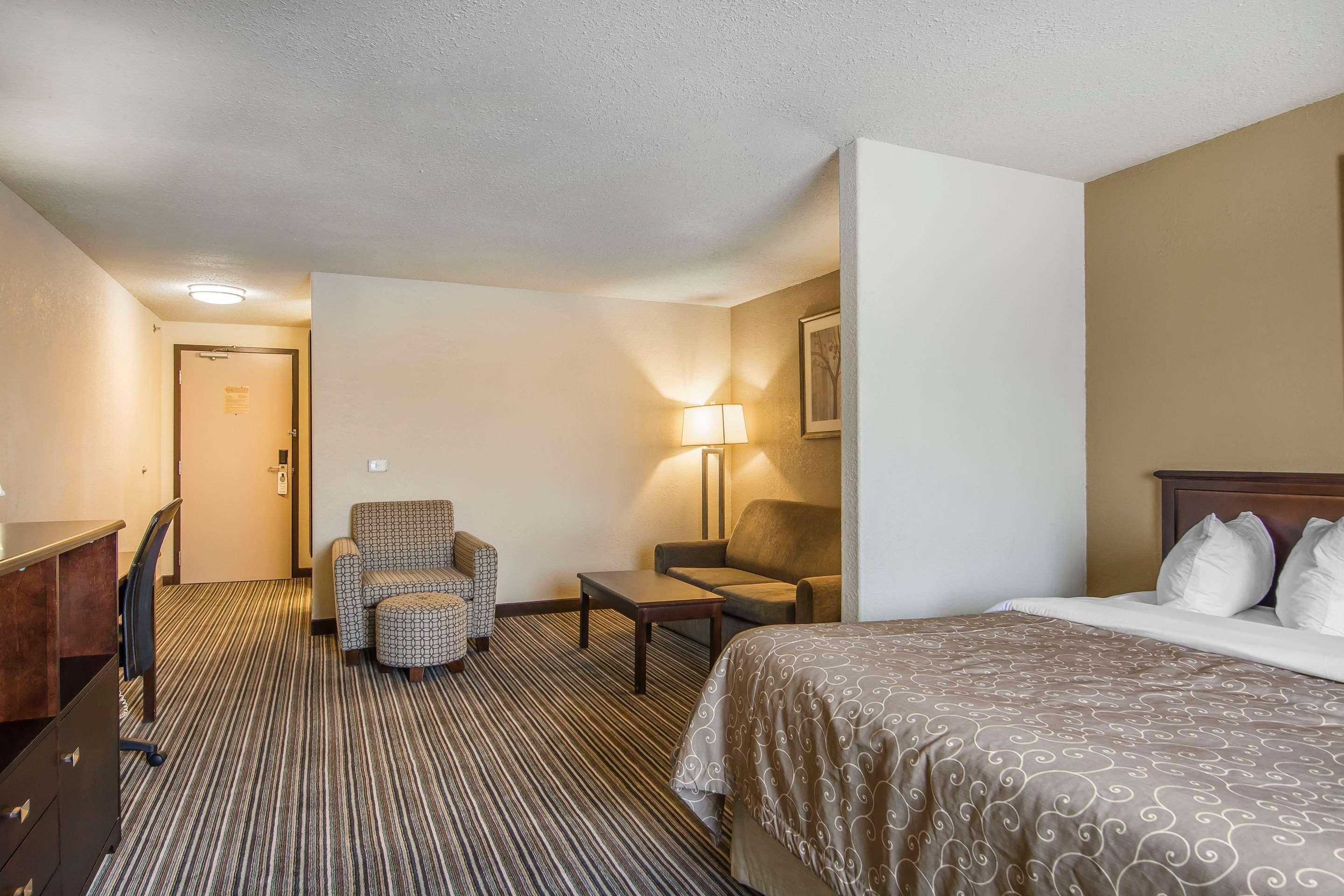 Quality Inn & Suites Yorkton Eksteriør billede