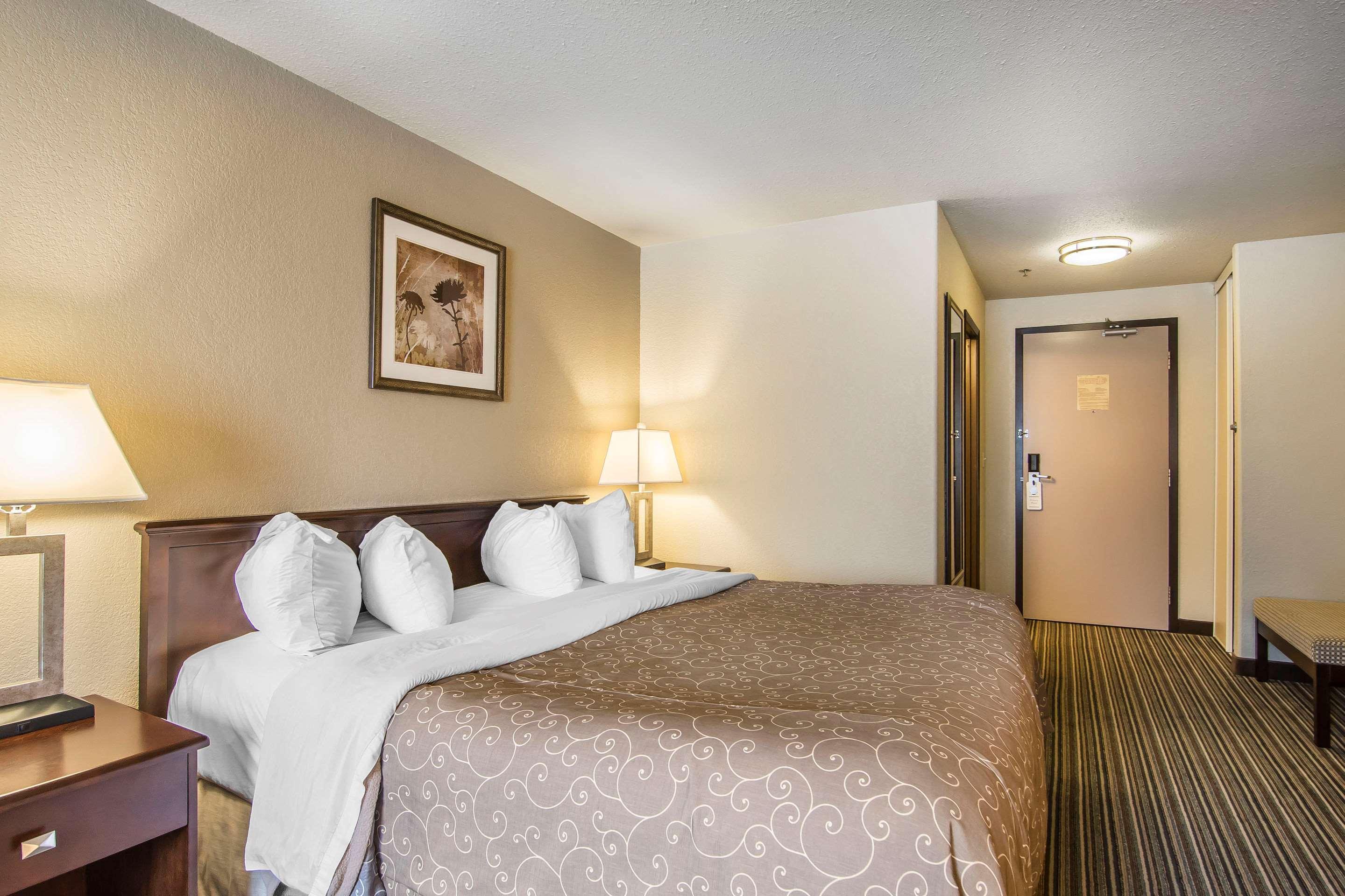 Quality Inn & Suites Yorkton Eksteriør billede