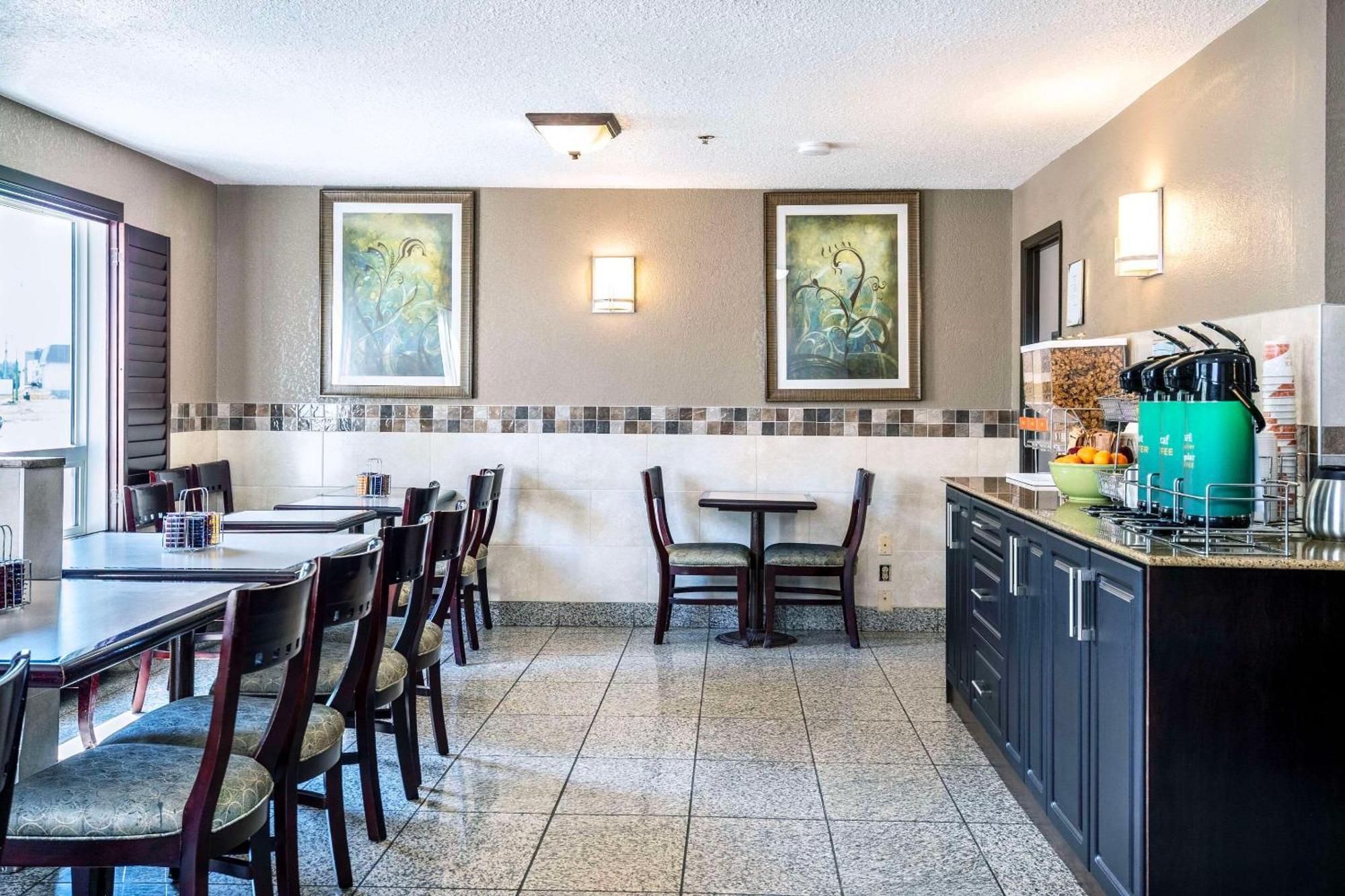 Quality Inn & Suites Yorkton Eksteriør billede